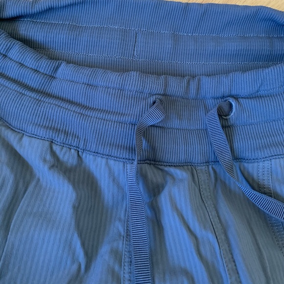 Lululemon grey/blue studio dance pant (unlined) - Picture 6 of 8
